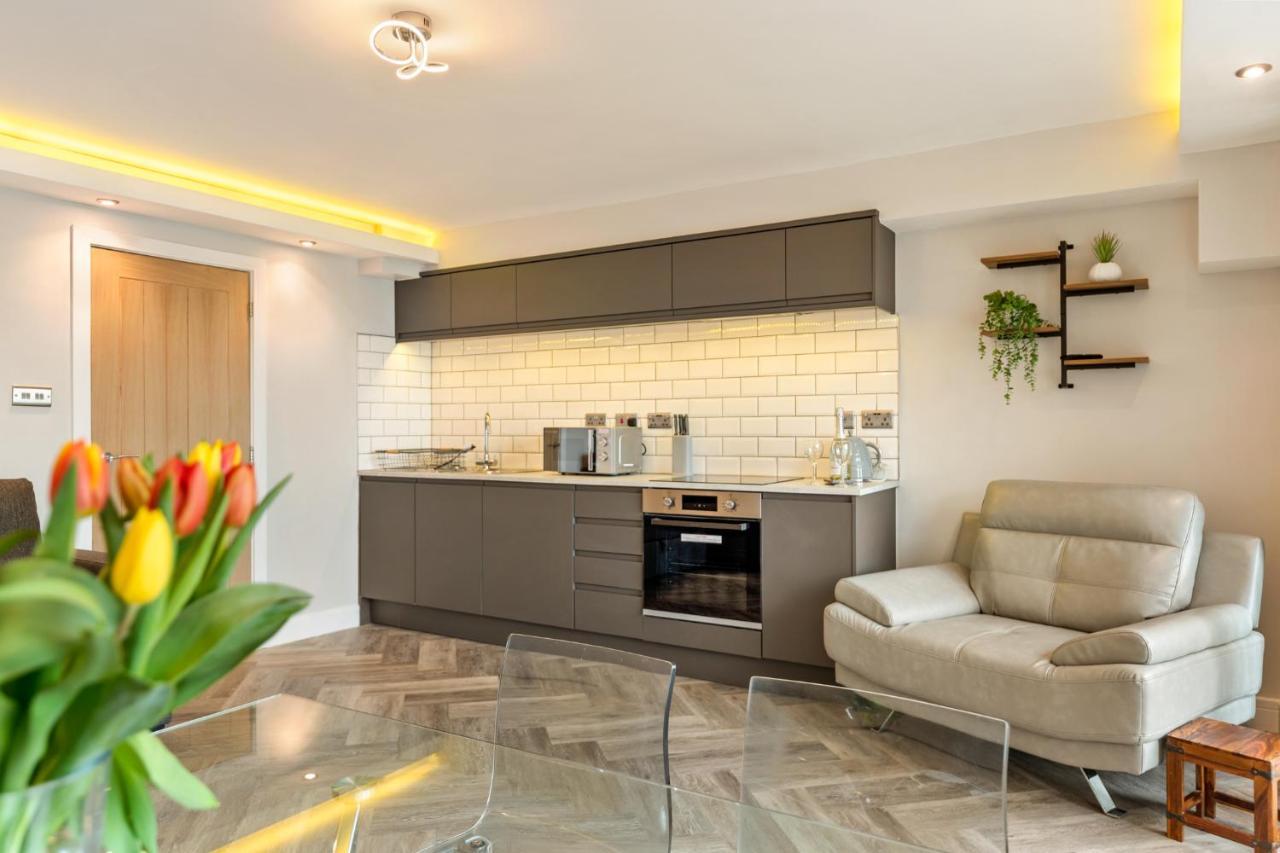 Pleasant View - Direct Beach Access, Sea Views And Parking Saundersfoot Buitenkant foto